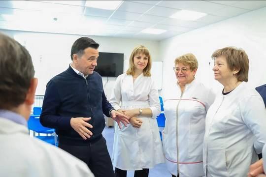 Андрей Воробьёв оценил результаты капремонта филиала областного медколледжа в Дмитрове