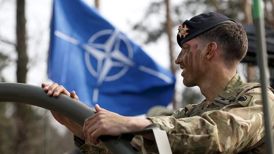 Около российской границы начались военные учения НАТО